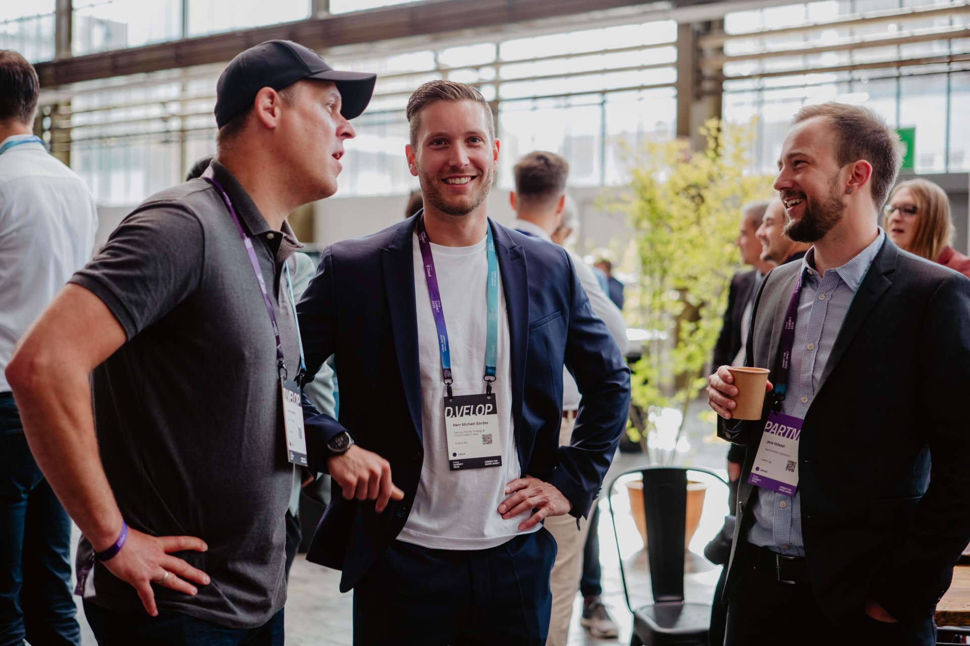 dvelop-summit-2026_networking-gespraech