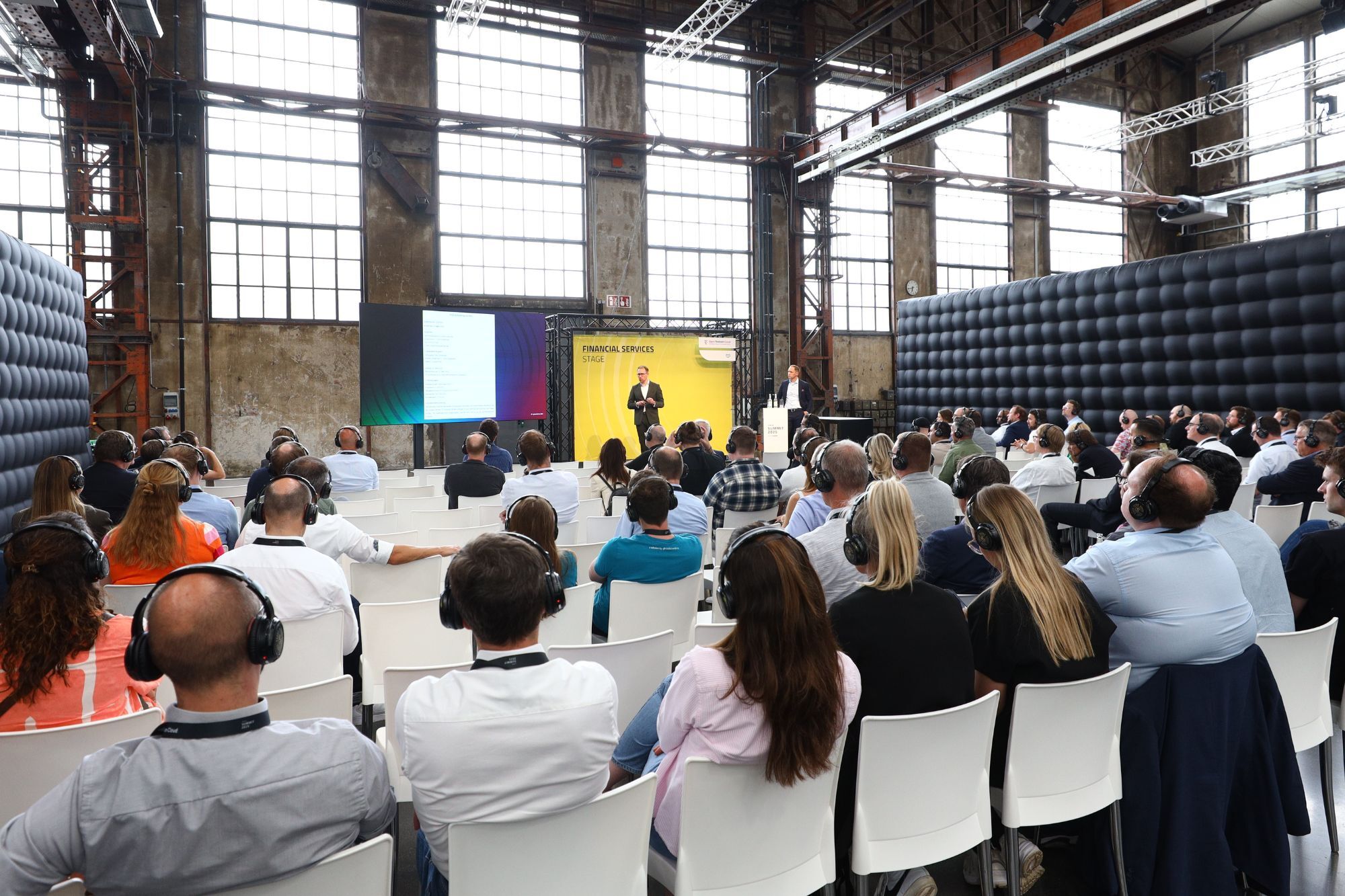 d-velop-summit-financial-services-hendrik-siemes